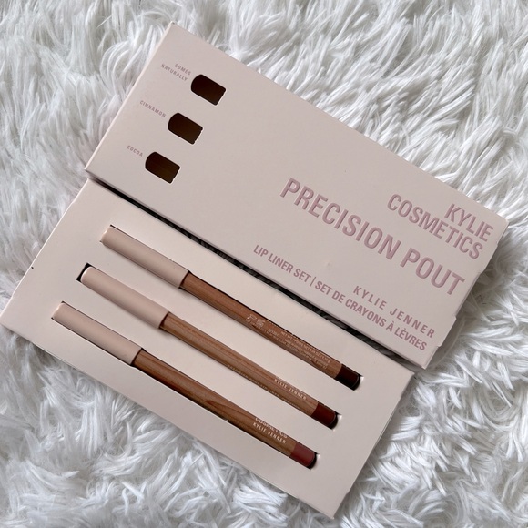 Kylie Cosmetics Precision Pout Lip Liner Trio set of 3 - Picture 2 of 10